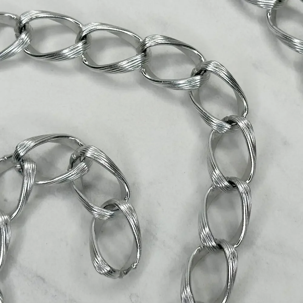 Chunky Textured Silver Tone Metal Chain Link Belt Size XS Small S